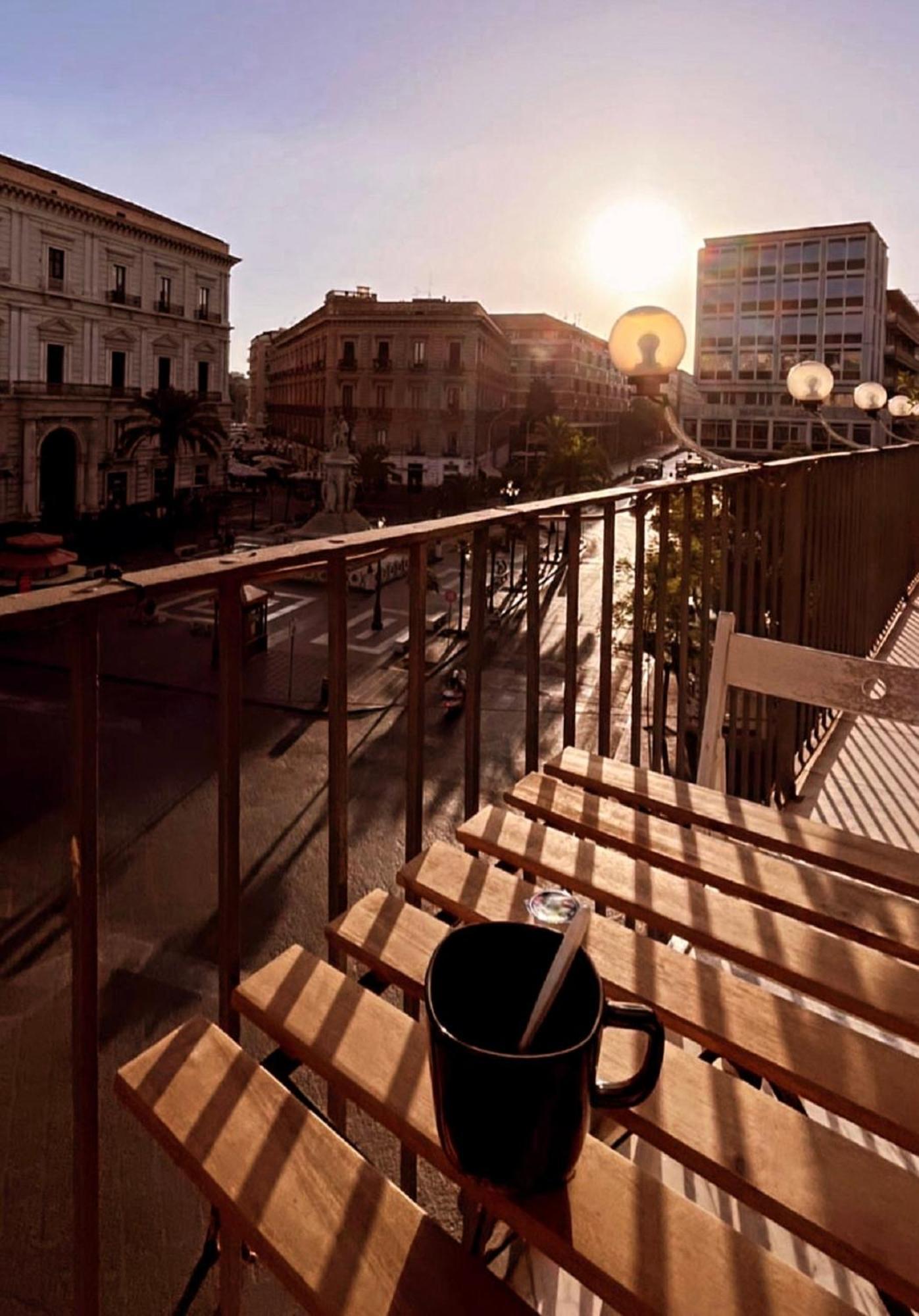 B&B Stesicoro Inhabit - Guesthouse City Center Catánia Buitenkant foto