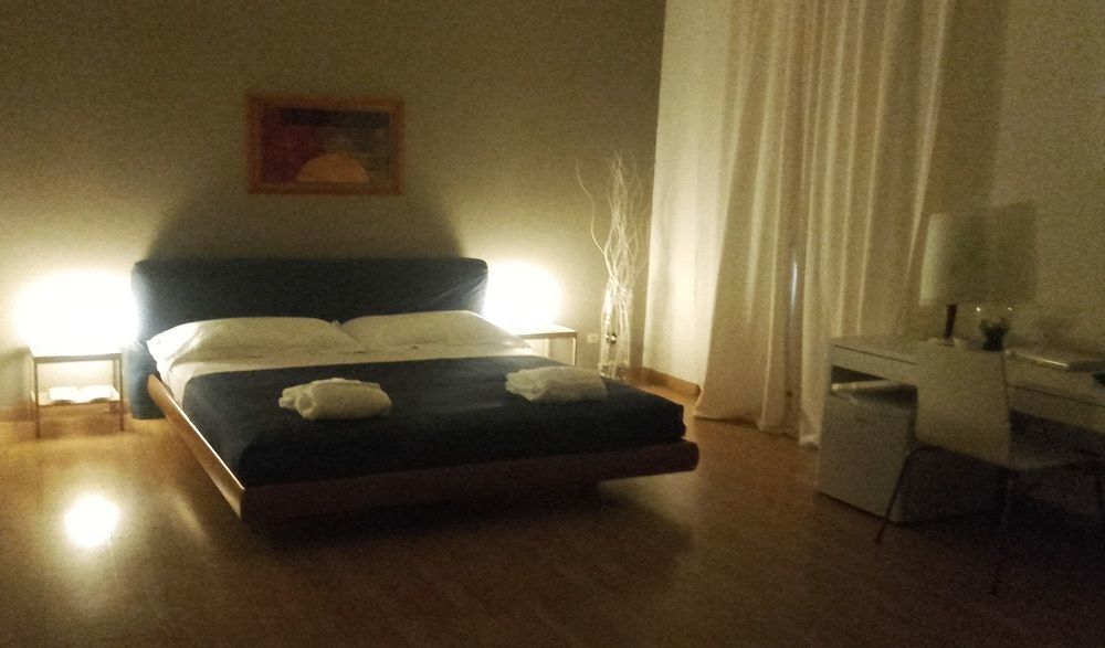 B&B Stesicoro Inhabit - Guesthouse City Center Catánia Buitenkant foto