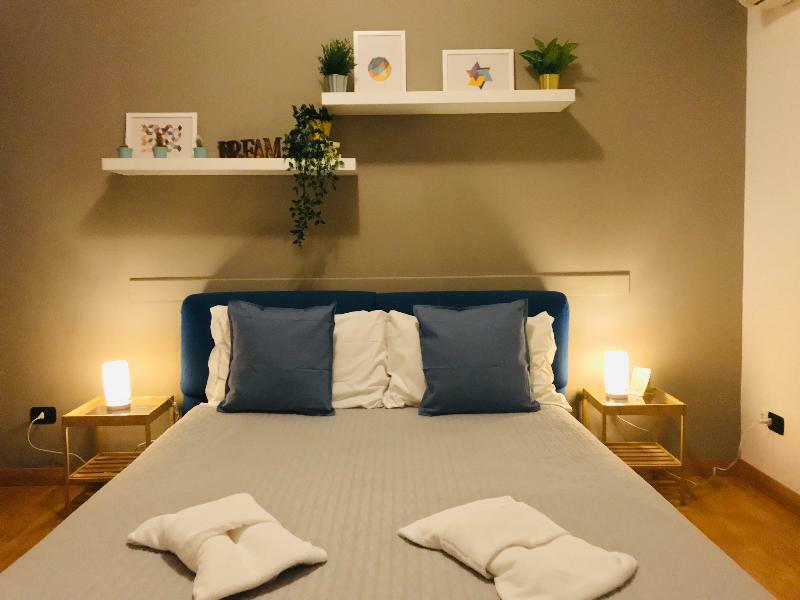 B&B Stesicoro Inhabit - Guesthouse City Center Catánia Buitenkant foto