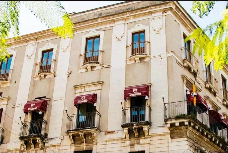 B&B Stesicoro Inhabit - Guesthouse City Center Catánia Buitenkant foto
